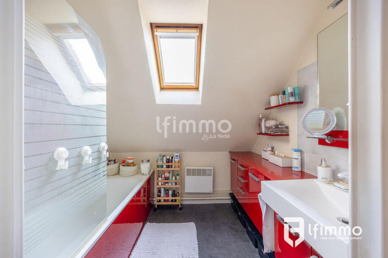 Duplex - 83 m² - 4 pièces