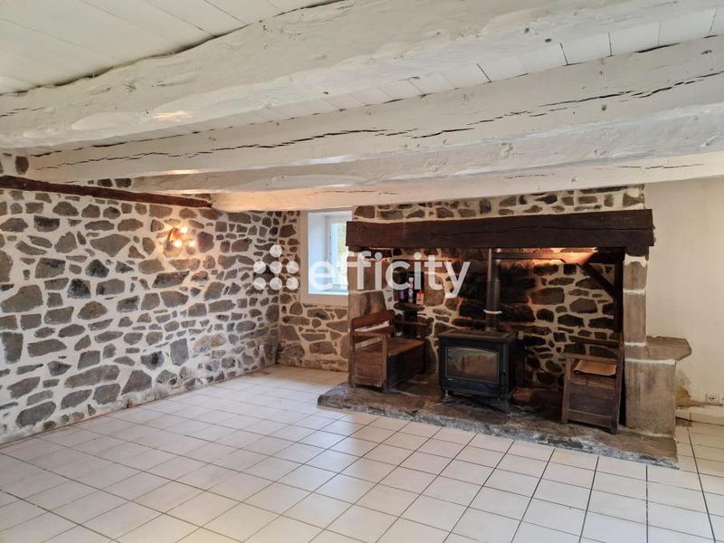 Maison - 167 m² - 6 pièces