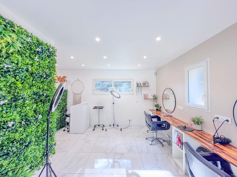 Maison - 140 m² - 5 pièces