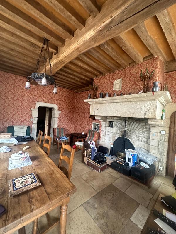 Maison - 218 m² - 8 pièces