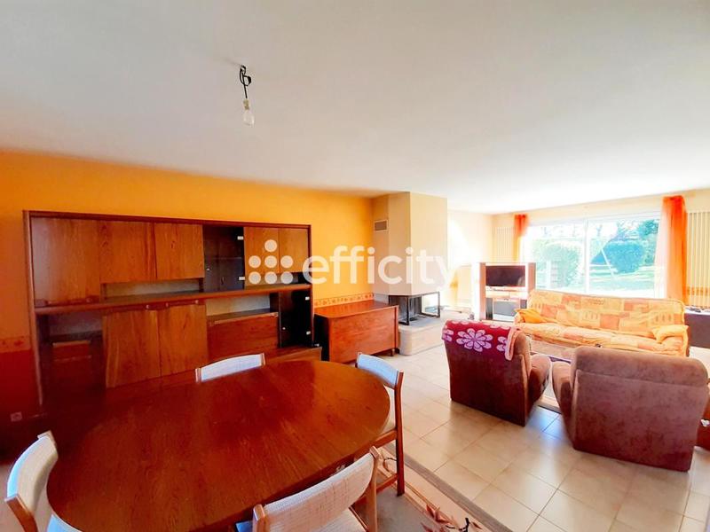 Maison - 149 m² - 7 pièces