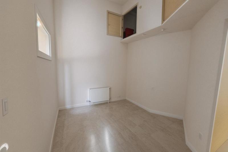 Appartement - 99 m² - 4 pièces