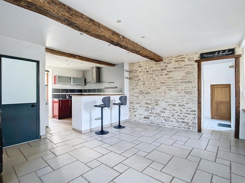 Maison - 105 m² - 5 pièces