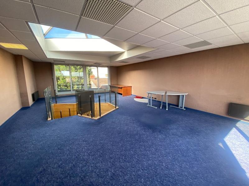 Immeuble - 300 m² - 10 pièces