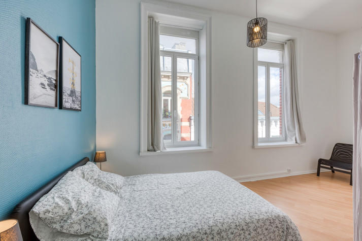 Appartement - 80 m² - 4 pièces