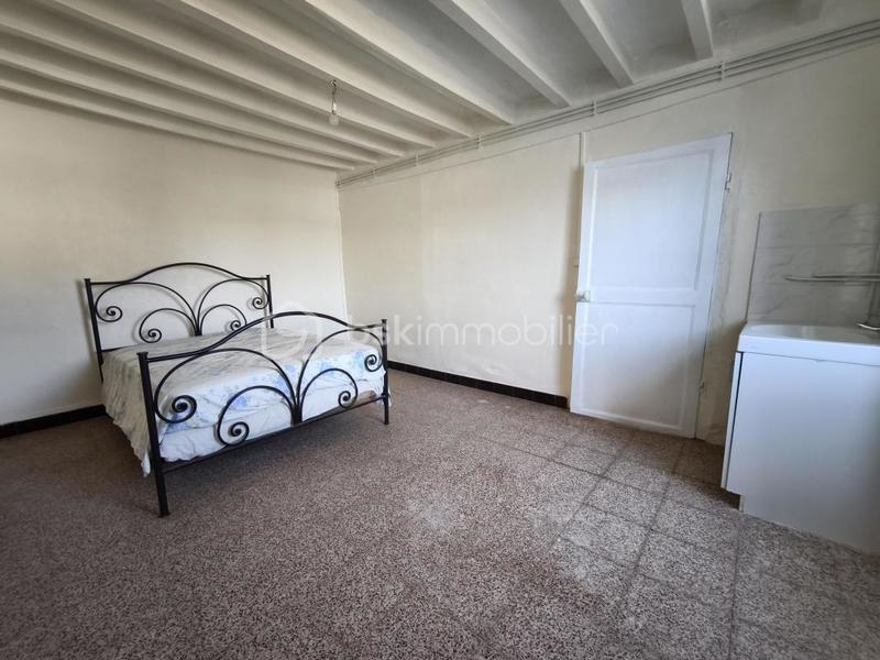 Immeuble - 94 m² - 4 pièces