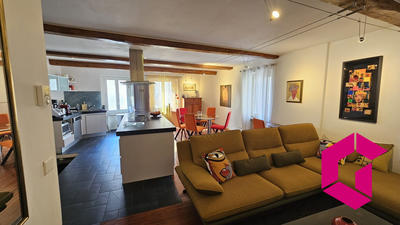 Maison - 137 m² - 6 pièces