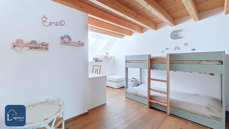 Maison - 194 m² - 7 pièces