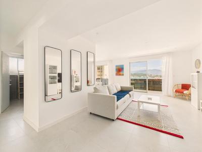 Appartement - 78 m² - 3 pièces