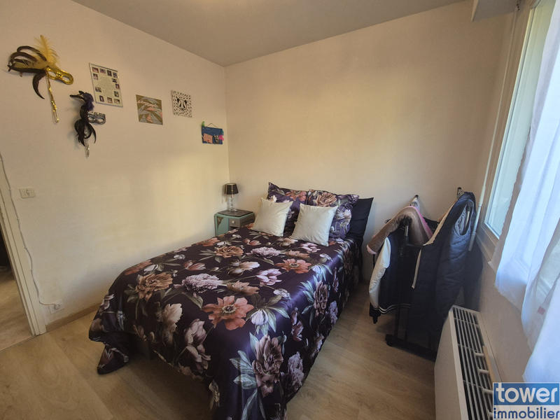 Appartement - 90 m² - 4 pièces