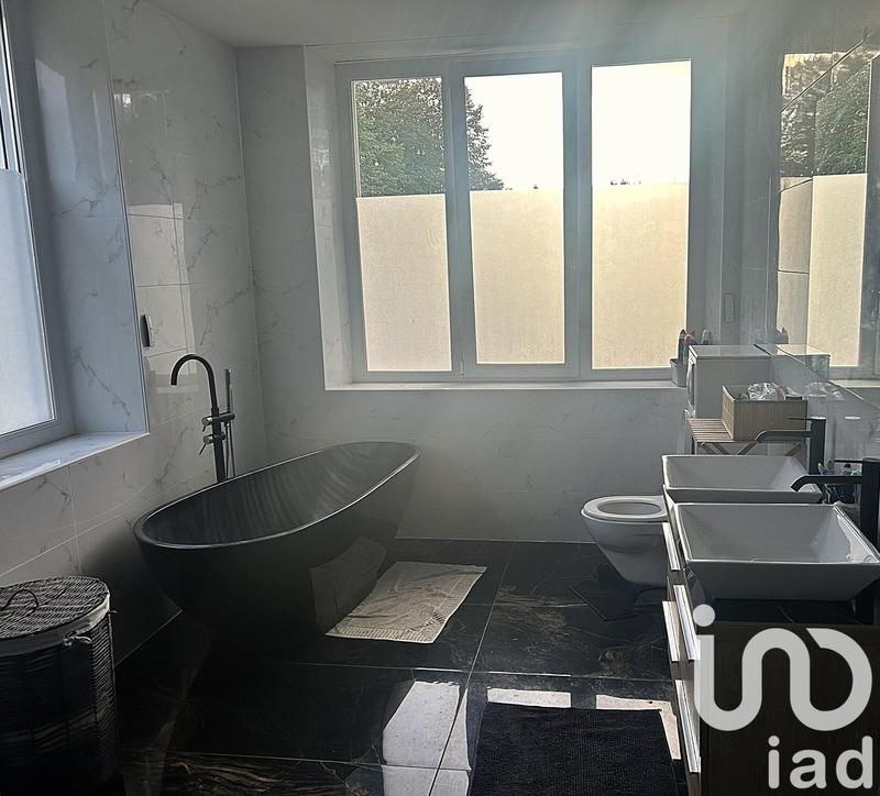 Maison - 132 m² - 5 pièces