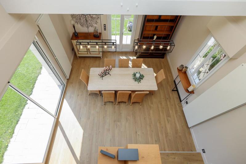 Villa - 389 m² - 7 pièces