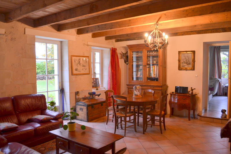 Maison - 157 m² - 6 pièces