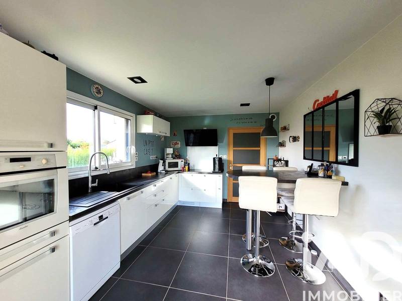 Maison - 135 m² - 5 pièces