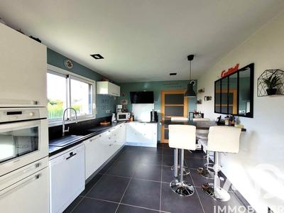 Maison - 135 m² - 5 pièces