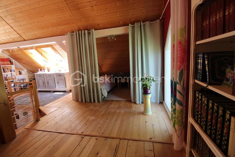 Villa - 137 m² - 7 pièces