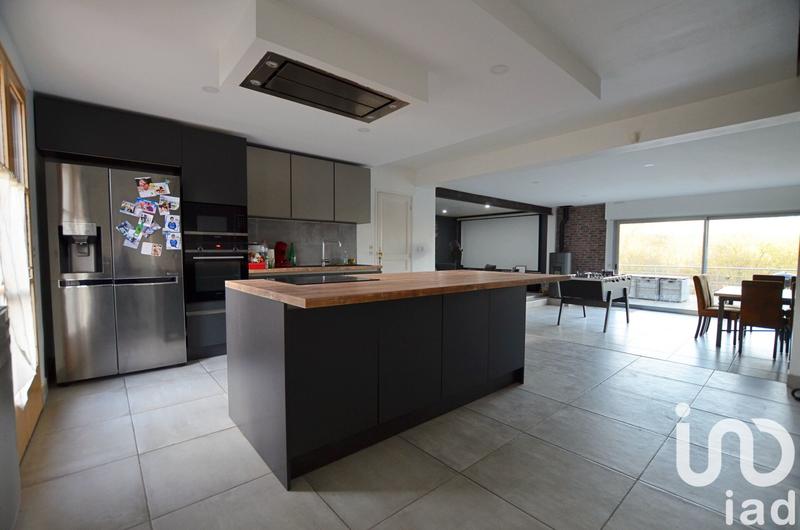 Maison - 174 m² - 7 pièces