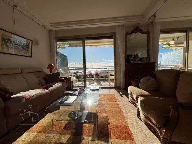 Appartement - 94 m² - 3 pièces