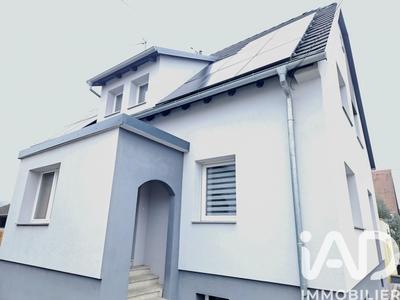 Maison - 143 m² - 4 pièces