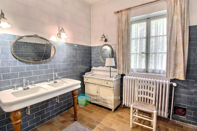 Maison - 189 m² - 7 pièces