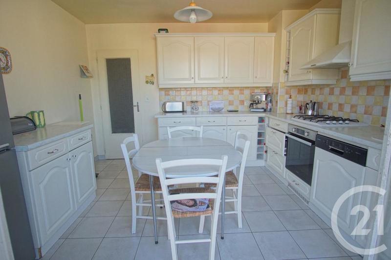 Pavillon - 217 m² - 7 pièces