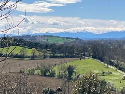 Maison - 216 m² - 8 pièces