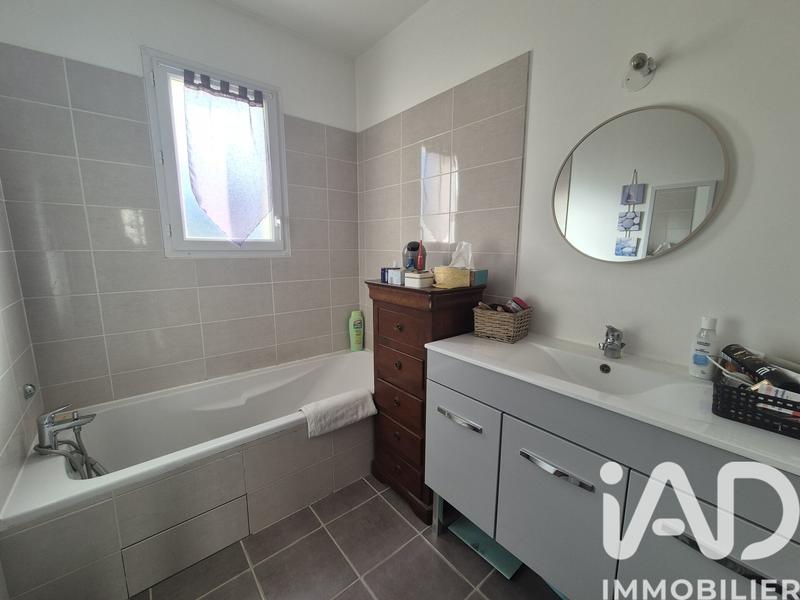 Maison - 104 m² - 5 pièces