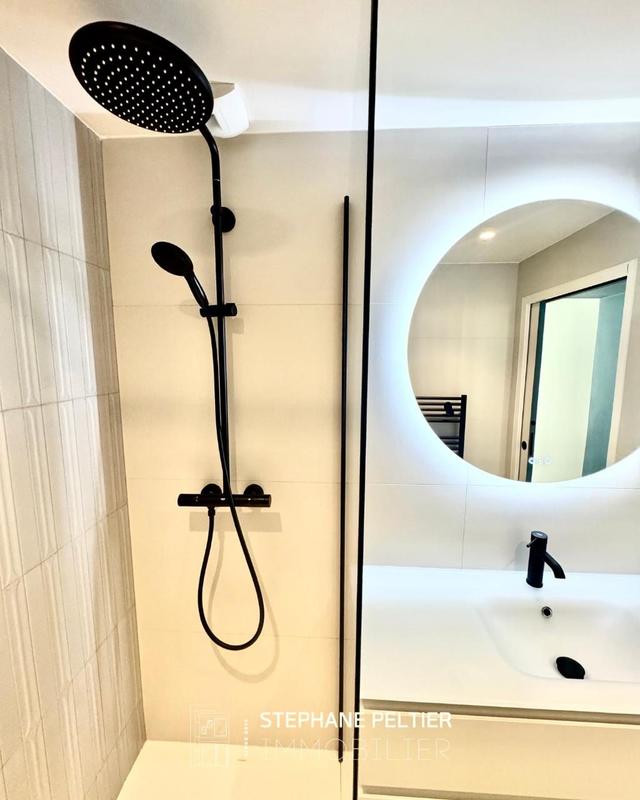 Appartement - 100 m² - 4 pièces