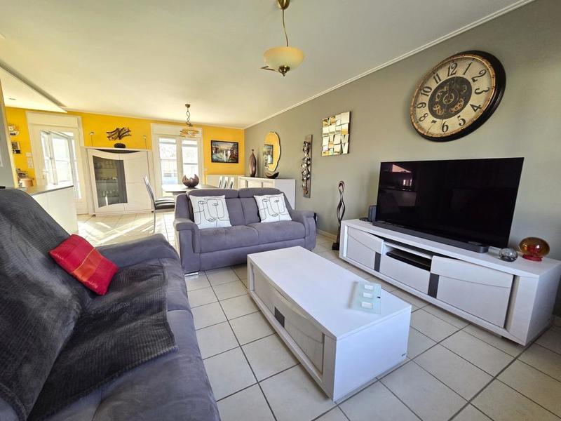 Pavillon - 95 m² - 5 pièces