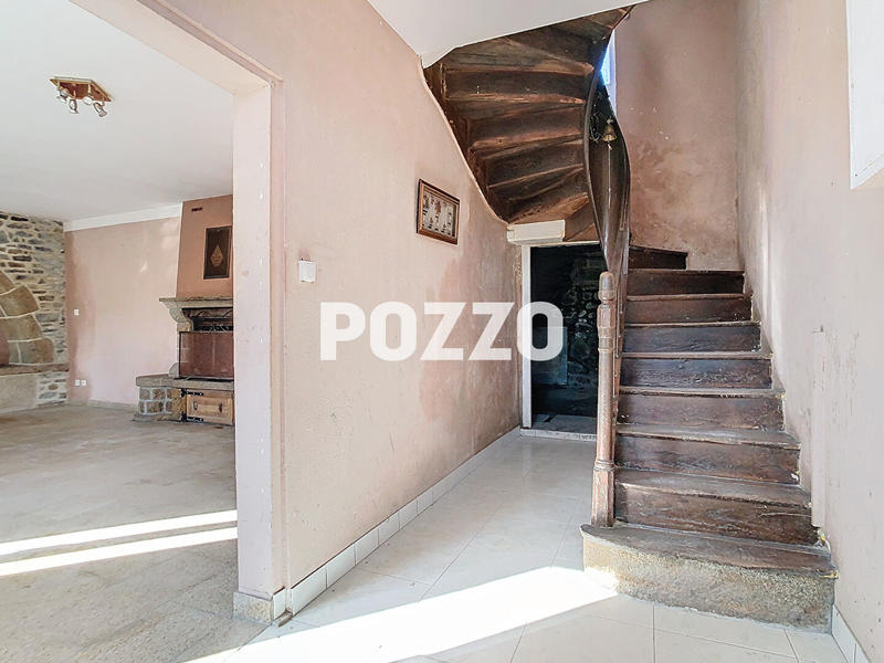 Maison - 185 m² - 6 pièces