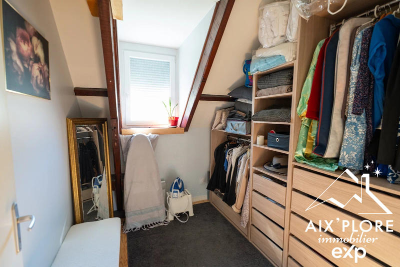 Maison - 185 m² - 5 pièces