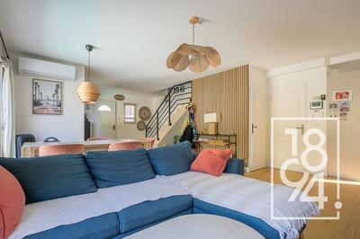 Maison - 102 m² - 5 pièces