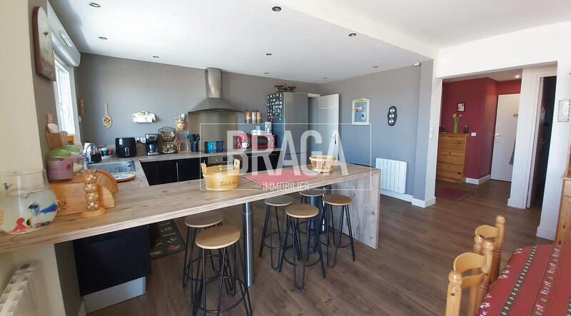 Appartement - 91 m² - 4 pièces