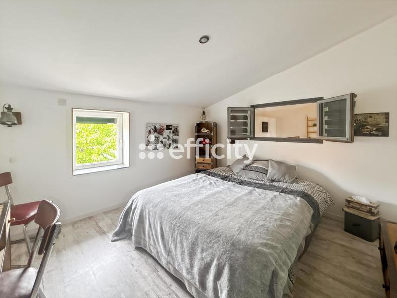 Maison - 192 m² - 6 pièces