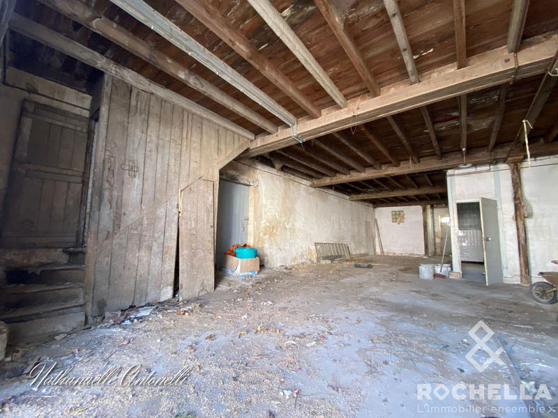 Maison ancienne - 169 m² - 7 pièces