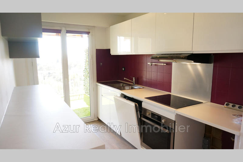 Appartement - 74 m² - 4 pièces