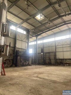 Local d'activités - 9 637 m²