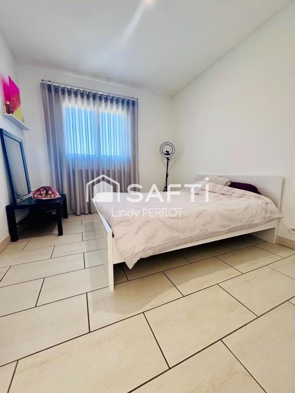 Maison - 205 m² - 7 pièces