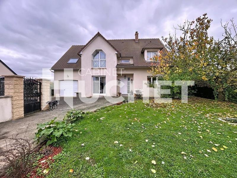 Maison - 162 m² - 7 pièces