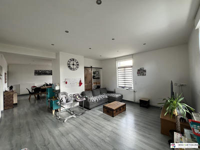 Maison - 111 m² - 5 pièces