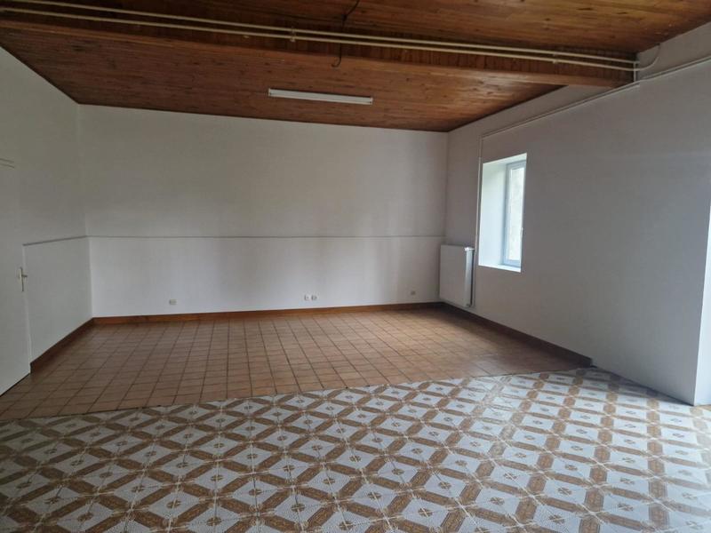 Maison - 198 m² - 9 pièces