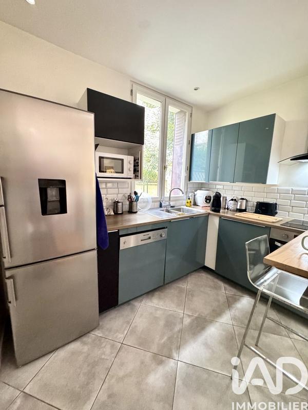 Maison - 94 m² - 5 pièces