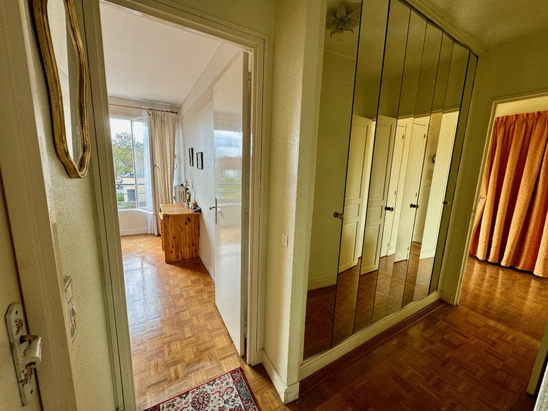 Appartement - 80 m² - 4 pièces