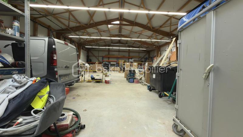 Atelier d'activités - 514 m² - 5 pièces