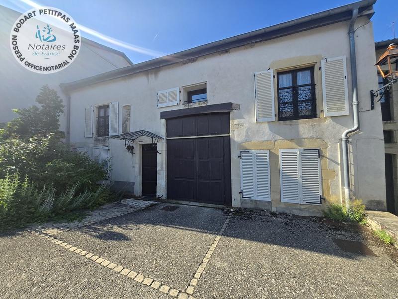 Maison ancienne - 280 m² - 13 pièces