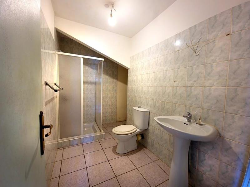 Maison - 182 m² - 10 pièces