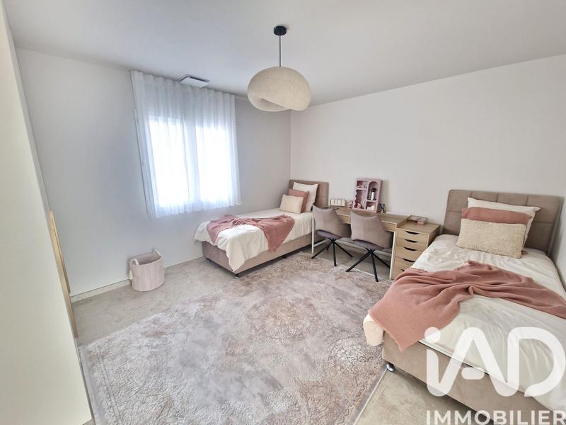 Maison - 153 m² - 7 pièces