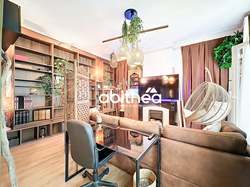 Appartement - 190 m² - 5 pièces