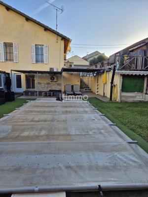 Maison - 140 m² - 5 pièces
