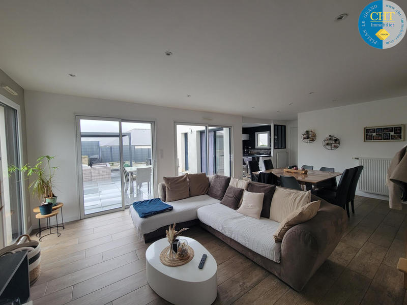 Maison - 110 m² - 5 pièces